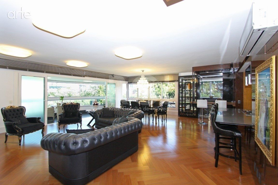 Apartamento com 220m², 3 dormitórios no bairro Auxiliadora em Porto Alegre para Comprar