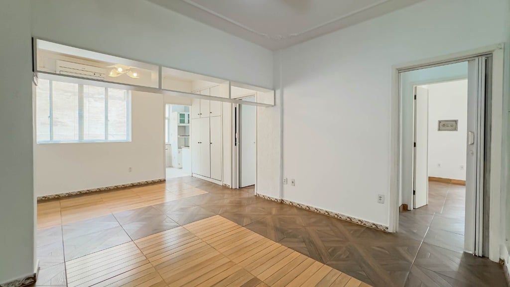 Apartamento com 101m², 3 dormitórios no bairro Cidade Baixa em Porto Alegre para Comprar