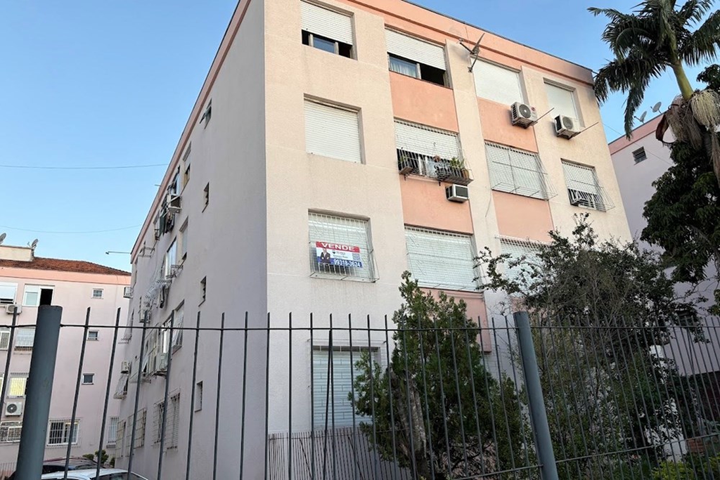 Apartamento com 59m², 2 dormitórios no bairro Jardim Leopoldina em Porto Alegre para Comprar
