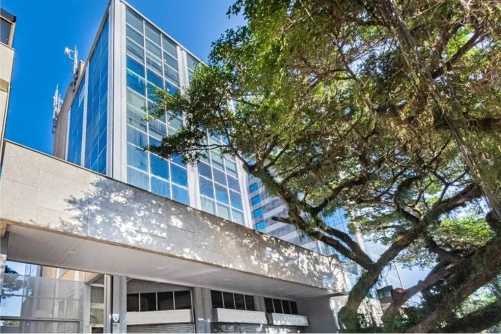 Sala Comercial com 43m² no bairro Higienópolis em Porto Alegre para Comprar