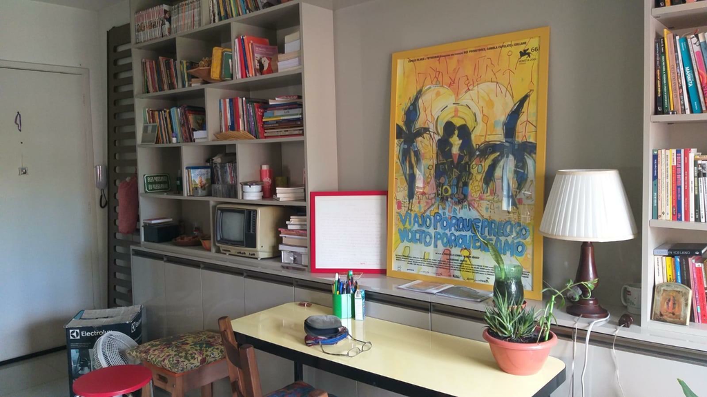 Apartamento com 36m², 1 dormitório no bairro Centro Histórico em Porto Alegre para Comprar