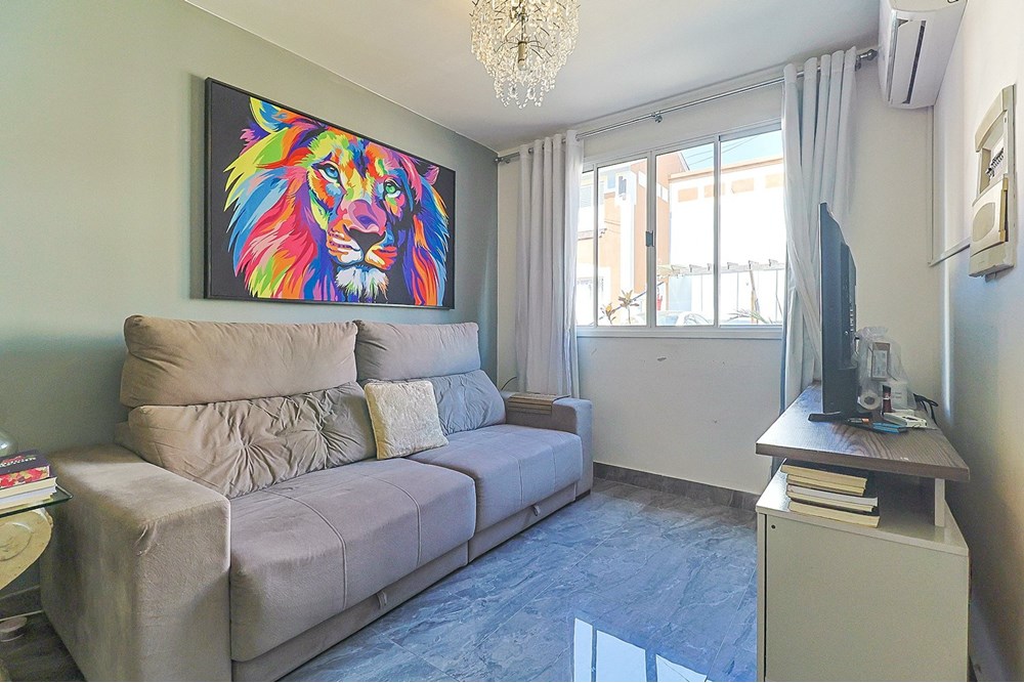 Casa de Condomínio com 100m², 2 dormitórios no bairro Jardim Itu em Porto Alegre para Comprar