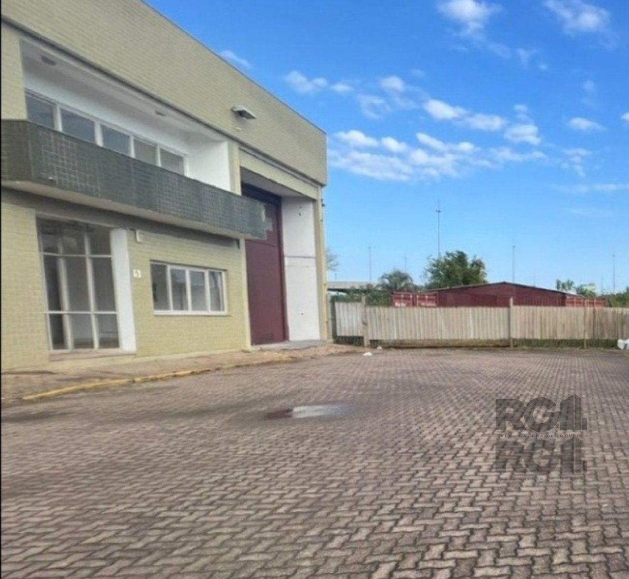 Pavilhão com 595m² no bairro Anchieta em Porto Alegre para Comprar