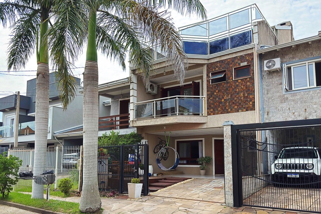 Casa de Condomínio com 254m², 3 dormitórios no bairro Hípica em Porto Alegre para Comprar
