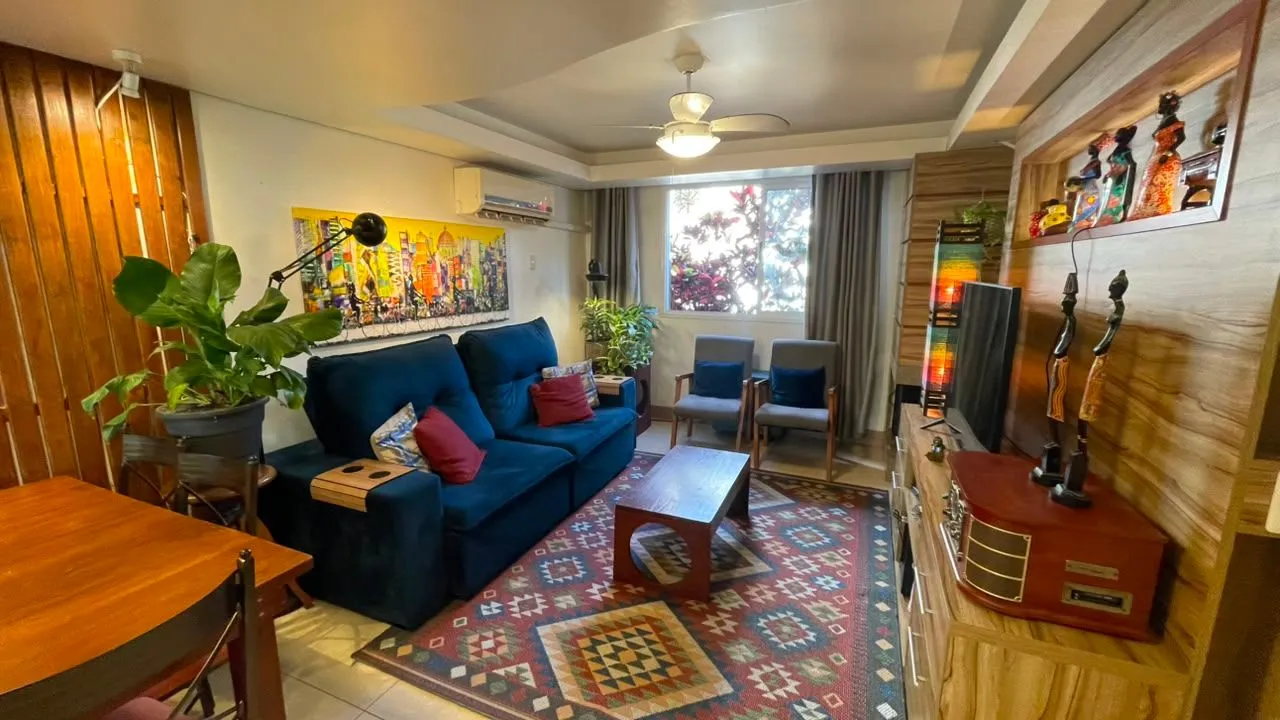 Casa de Condomínio, 3 dormitórios no bairro Jardim Lindóia em Porto Alegre para Comprar