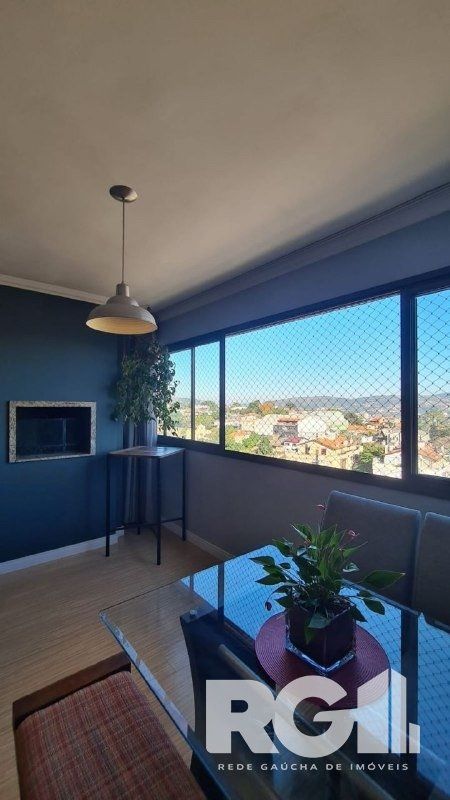 Apartamento à venda com 2 quartos, 75m², 1 suíte, 1 vaga, Avenida Protásio Alves no bairro Petrópolis em Porto Alegre