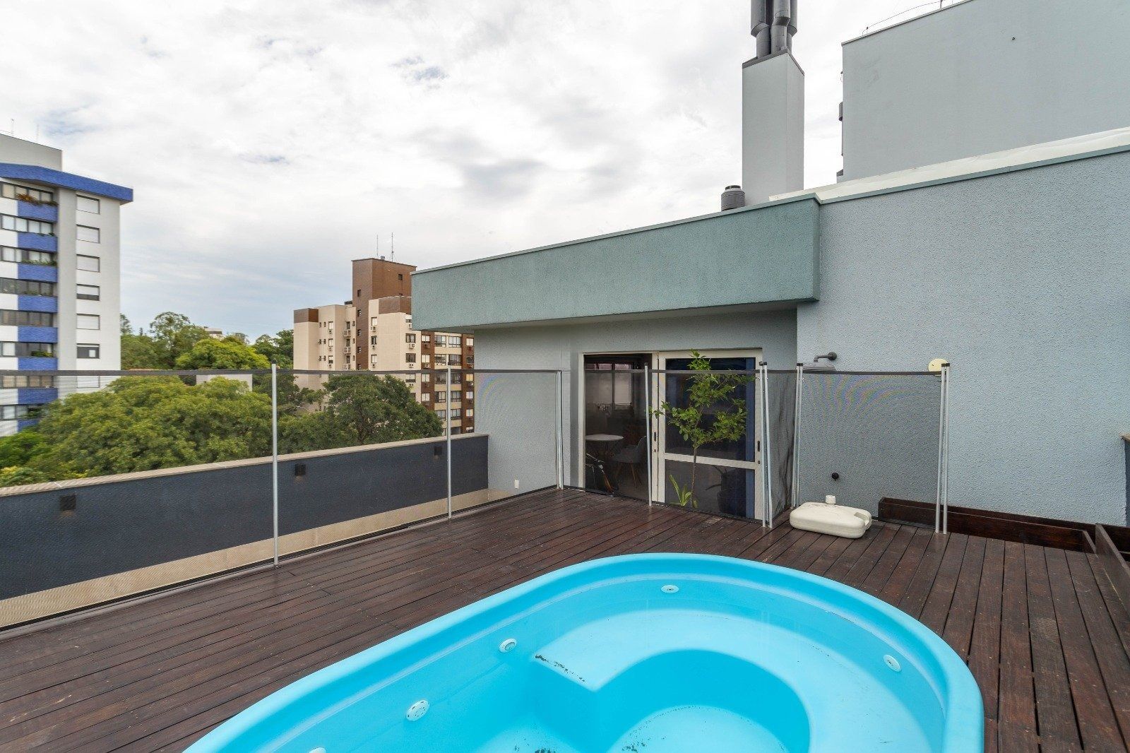 Cobertura à venda com 3 quartos, 170m², 1 suíte, 3 vagas, Rua Américo Vespucio no bairro Higienópolis em Porto Alegre