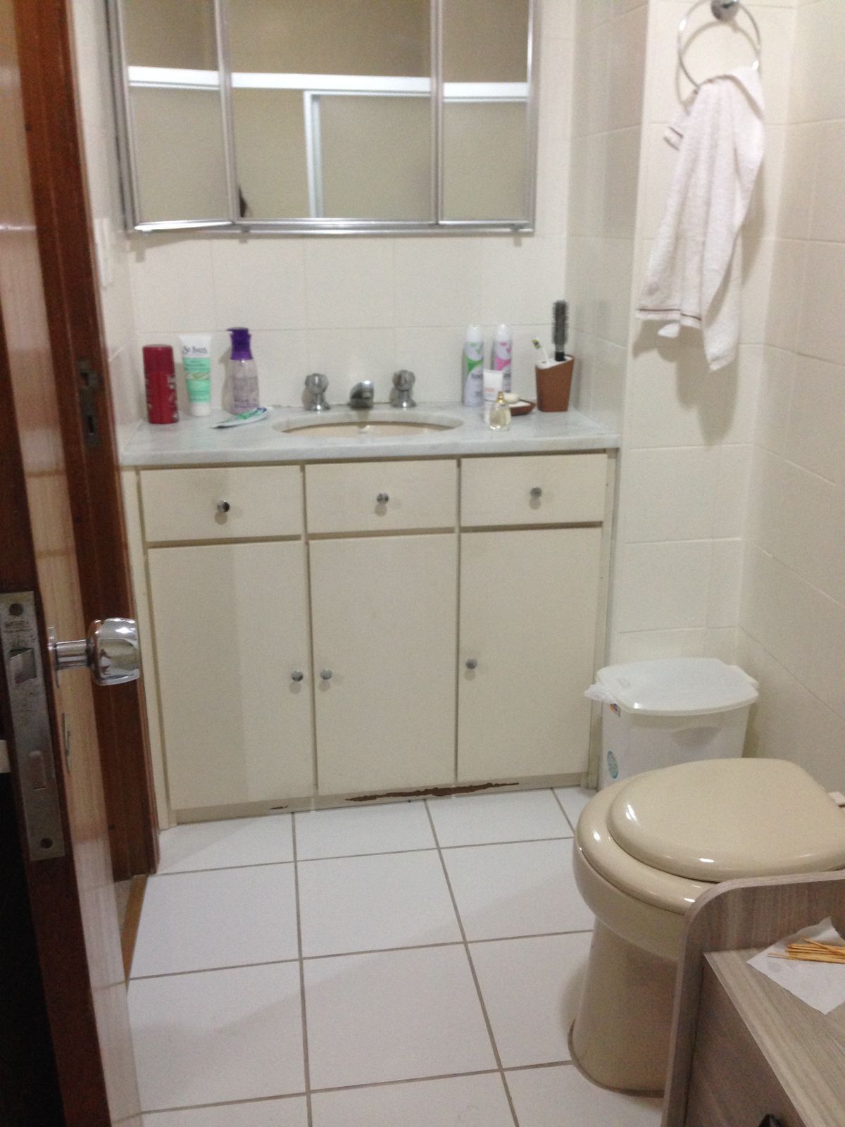 Apartamento à venda com 3 quartos, 90m² - Foto 9