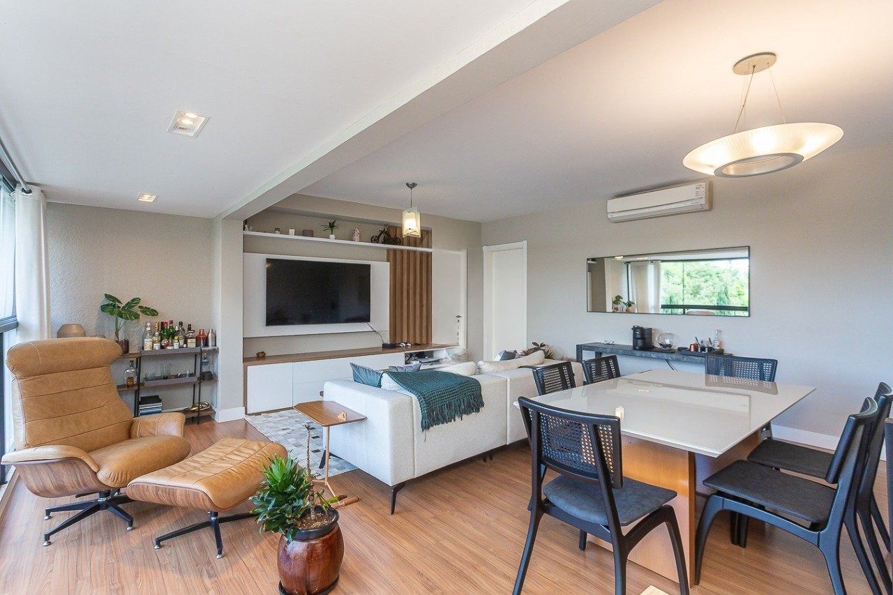 Apartamento à venda com 3 quartos, 119m² - Foto 6