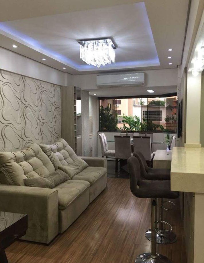 Apartamento 2 dorm, varanda integrada com churrasqueira no centro Cachoeirinha