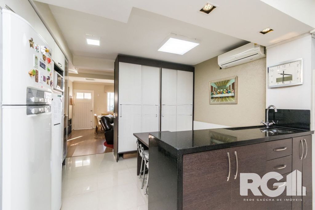 Casa de Condomínio à venda com 4 quartos, 150m² - Foto 15