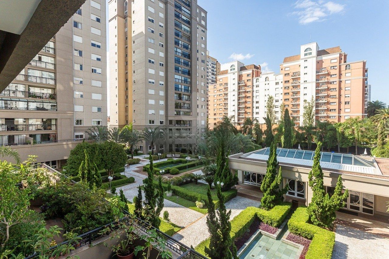 Apartamento à venda com 3 quartos, 119m² - Foto 12