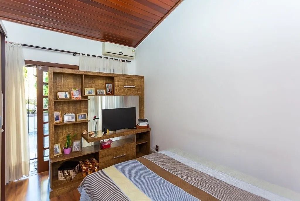 Casa à venda com 6 quartos, 360m² - Foto 23