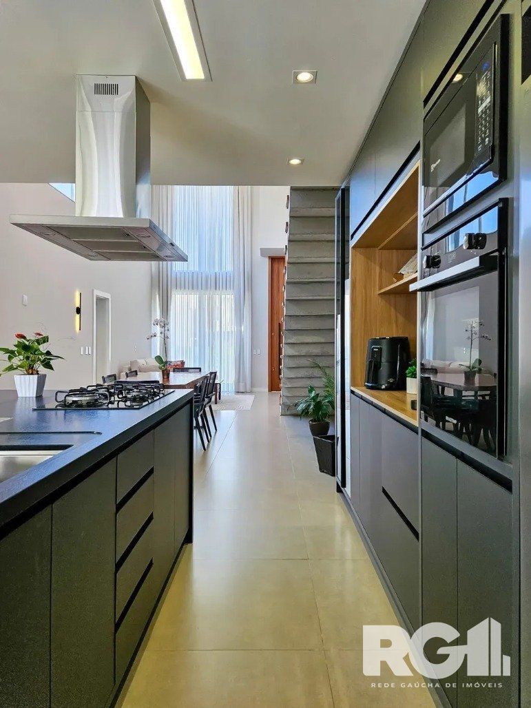 Casa de Condomínio à venda com 3 quartos, 250m² - Foto 8
