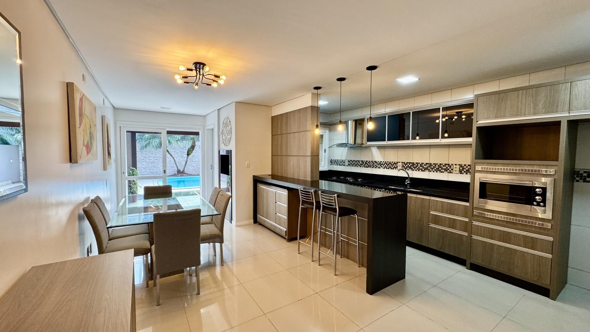 Casa com piscina, 3 suítes, desocupada, Rua Leite de Castro- Jardim Itu Sabará — foto 3