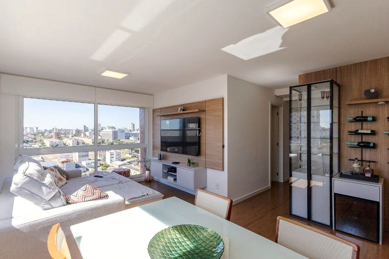 Apartamento, 3 quartos, 94 m² - Foto 1
