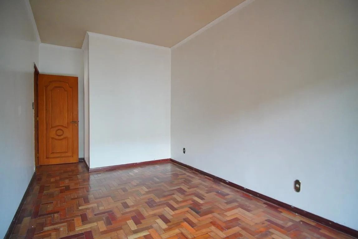 Casa, 4 quartos, à venda, 300 m², Passo da Areia - Porto Alegre — foto 2