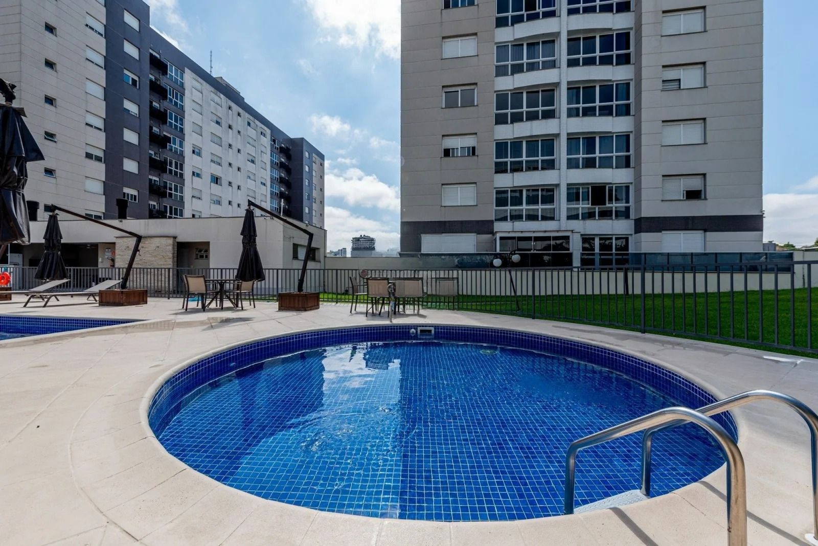 Apartamento à venda com 3 quartos, 108m² - Foto 33