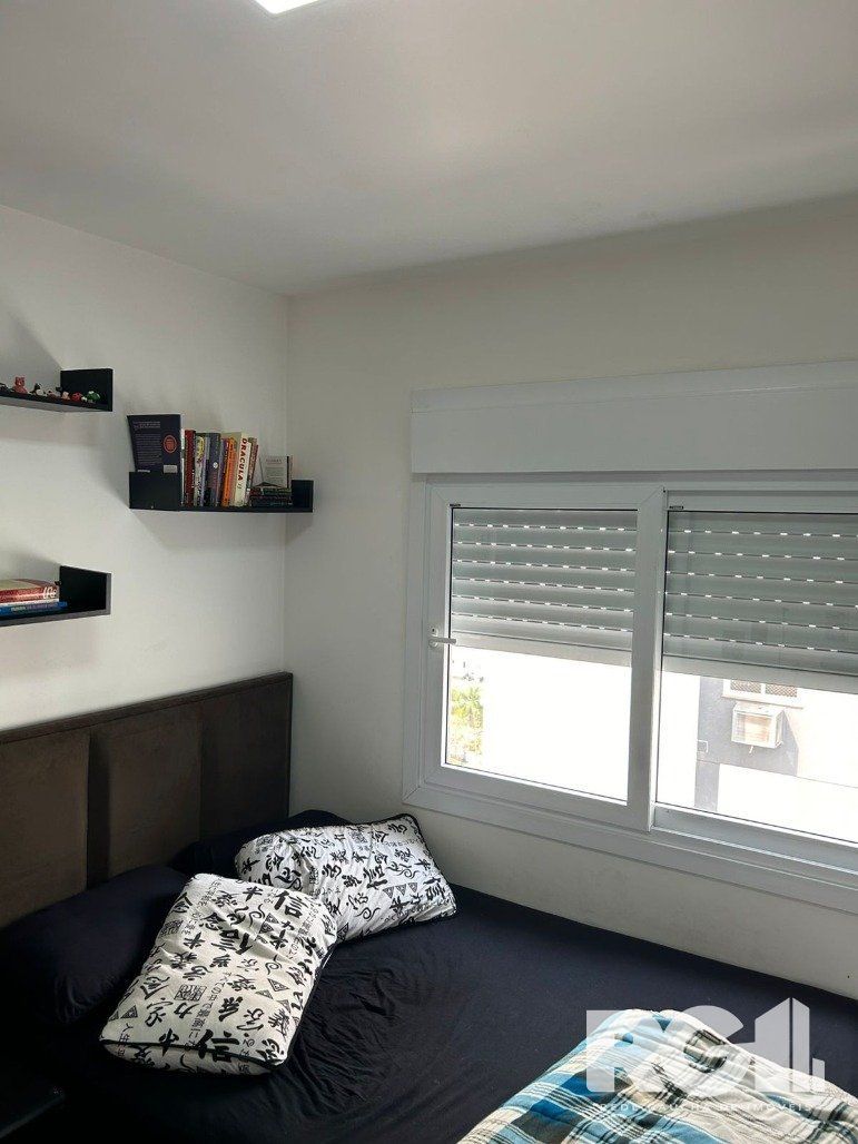 Apartamento à venda com 3 quartos, 81m² - Foto 15