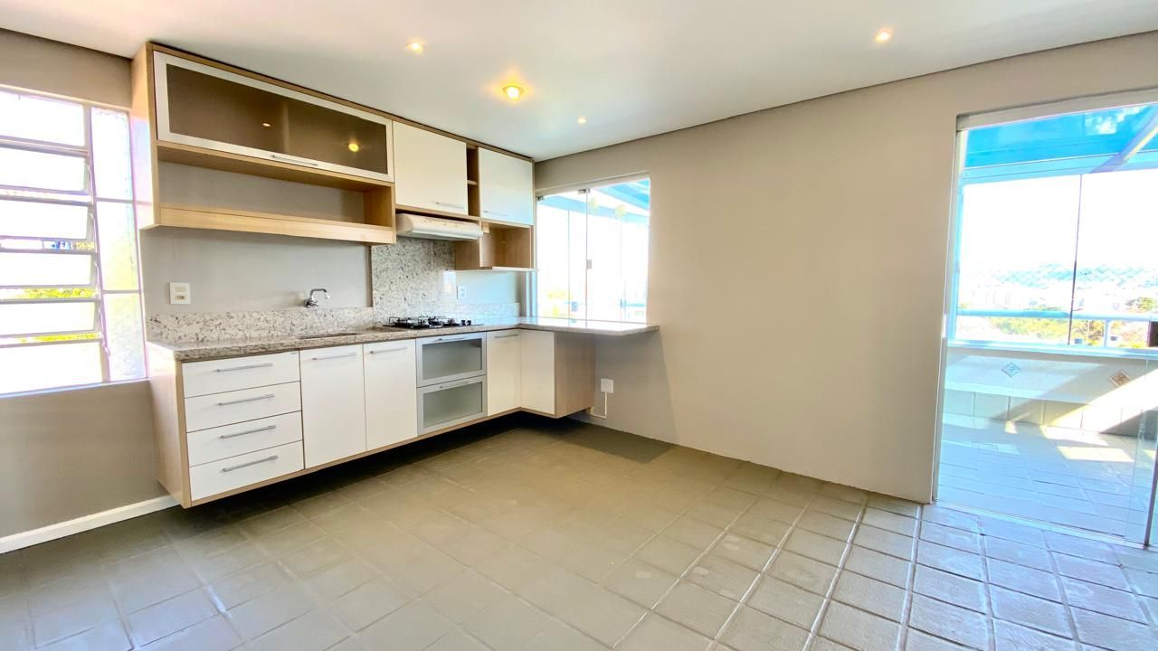 Cobertura à venda com 2 quartos, 116m² - Foto 2