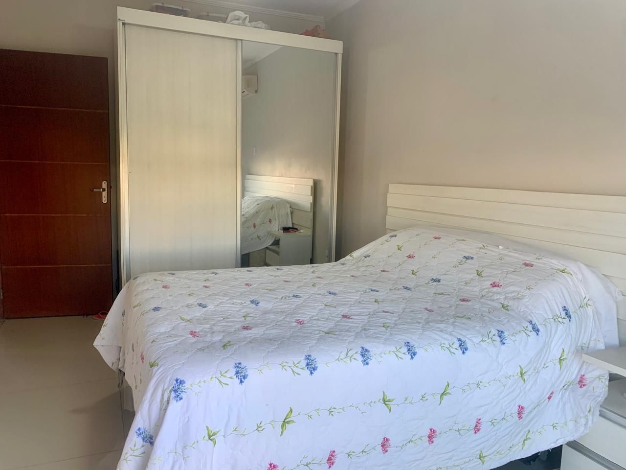Casa à venda com 2 quartos, 128m² - Foto 23