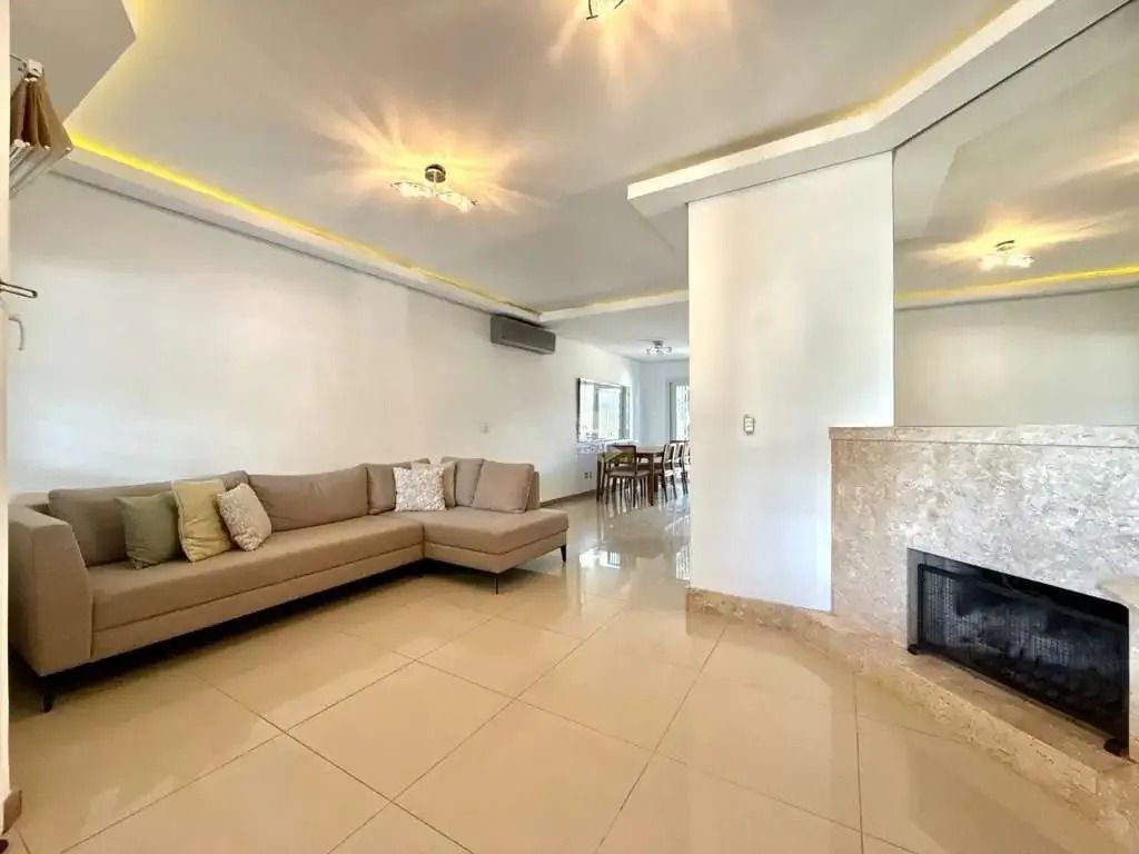Casa, 3 quartos, 210 m² - Foto 7