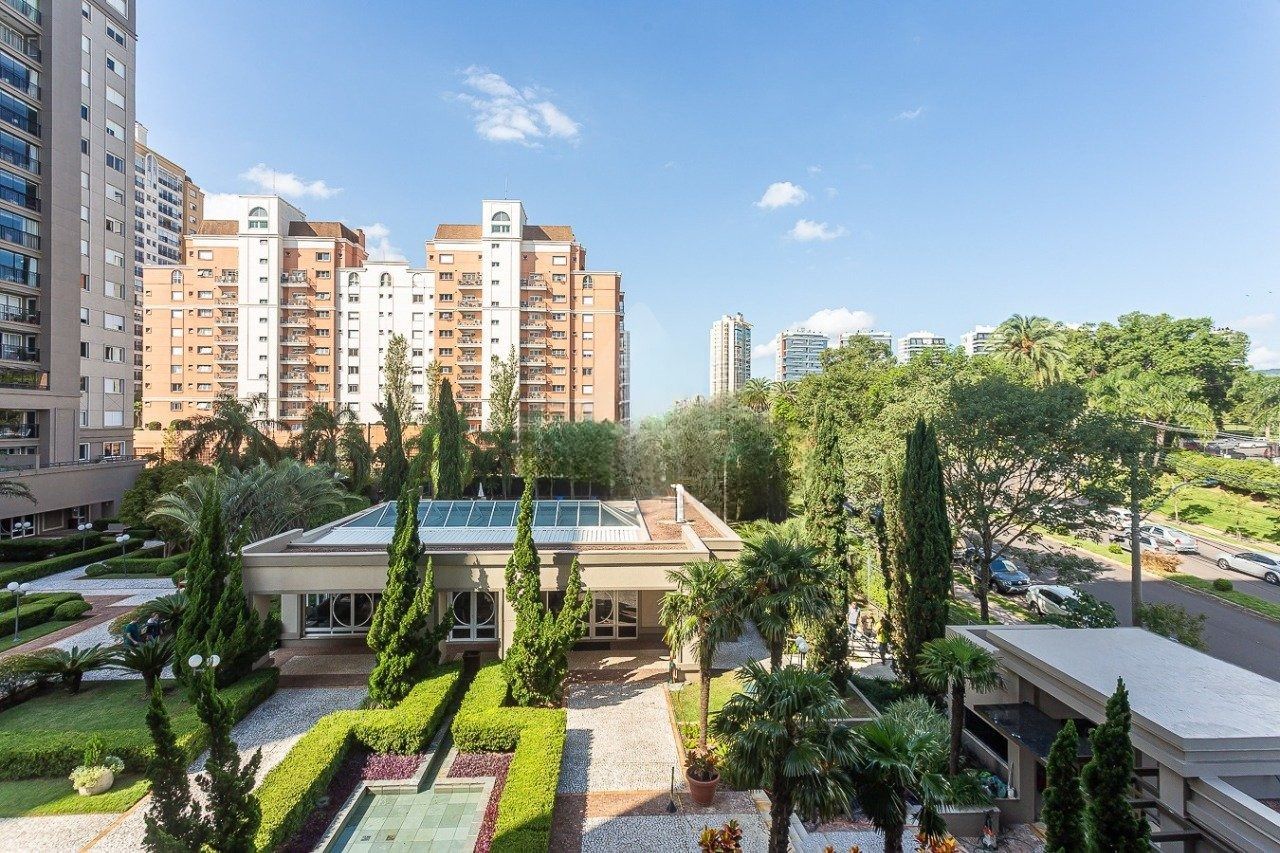 Apartamento à venda com 3 quartos, 119m² - Foto 13