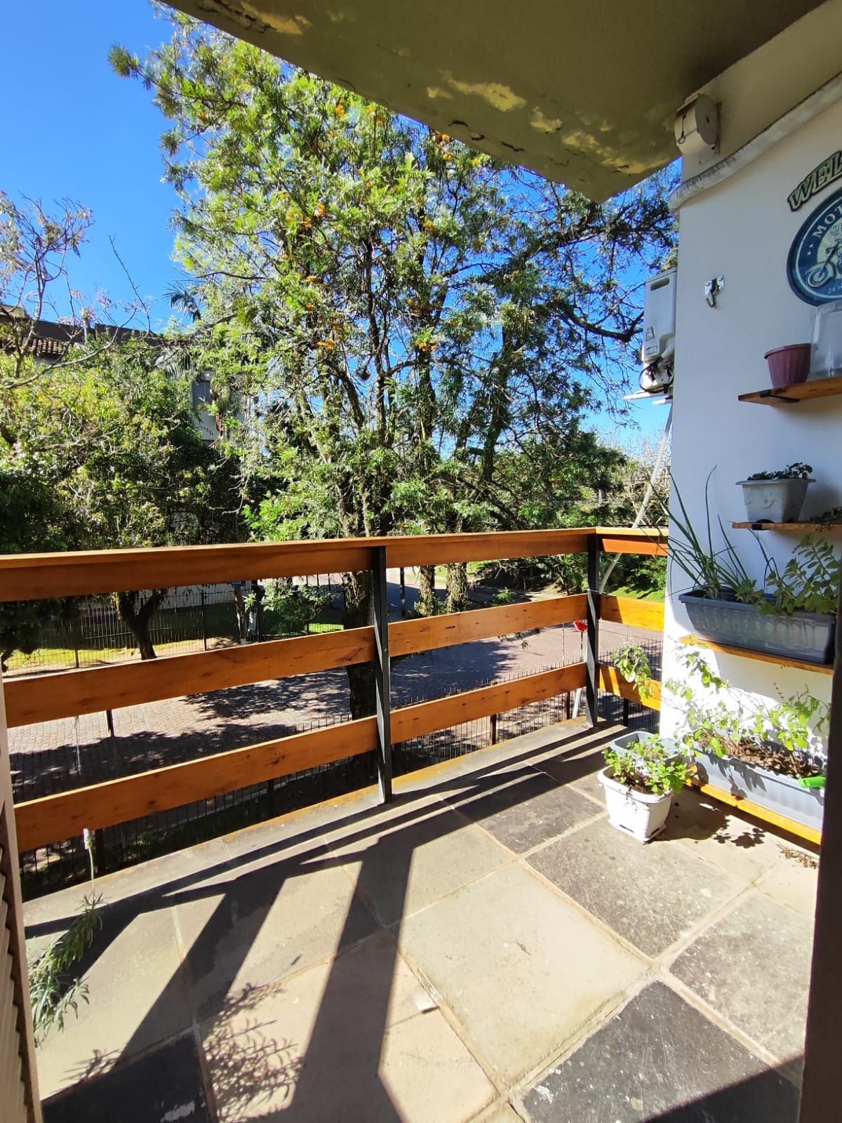 Apartamento mobiliado de 2 dormitórios Próximo da PUC