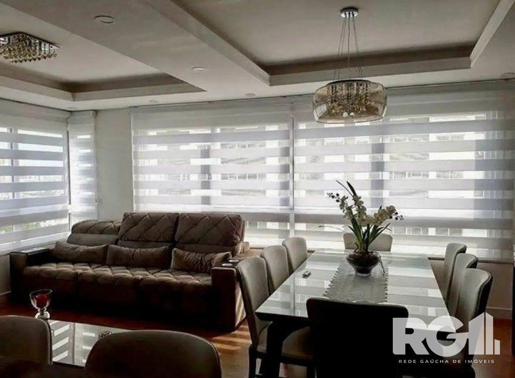 Apartamento à venda com 3 quartos, 93m², 1 suíte, 2 vagas, Rua Frederico Otávio Domingues Barbosa no bairro São Sebastião em Porto Alegre