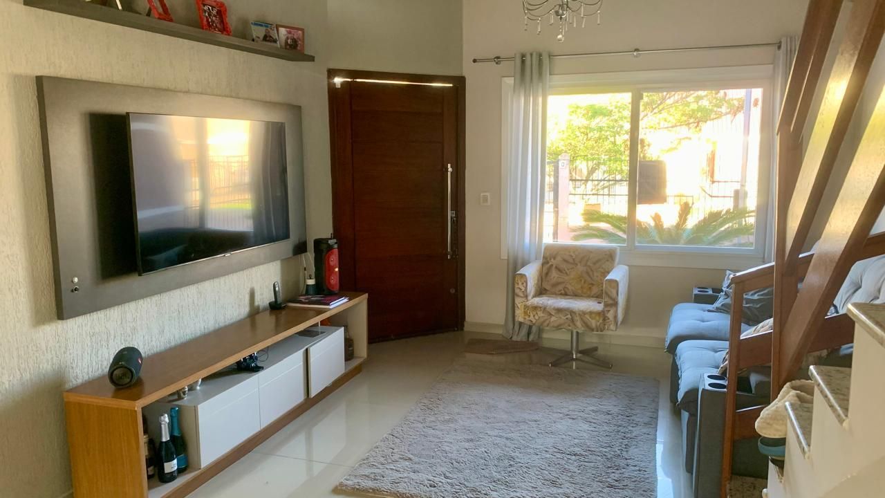 Casa à venda com 2 quartos, 128m² - Foto 2
