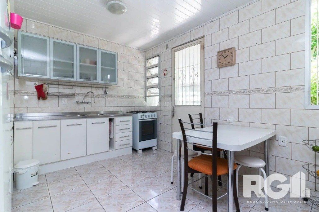 Casa, 3 quartos, 224 m² - Foto 3