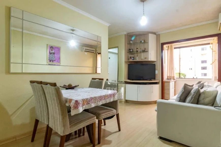 Apartamento à venda com 52m², 2 quartos, 1 vaga no bairro Sarandi em Porto Alegre