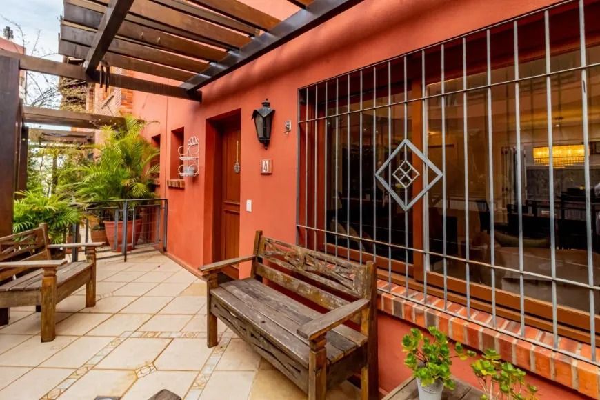 Casa de Condomínio à venda com 3 quartos, 215m² - Foto 35