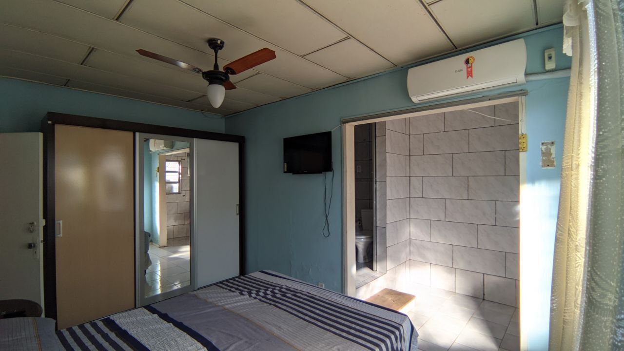 Casa, 4 quartos, 240 m² - Foto 17