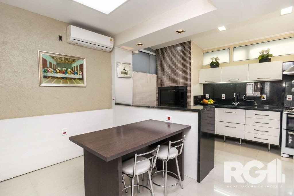 Casa de Condomínio à venda com 4 quartos, 150m² - Foto 11