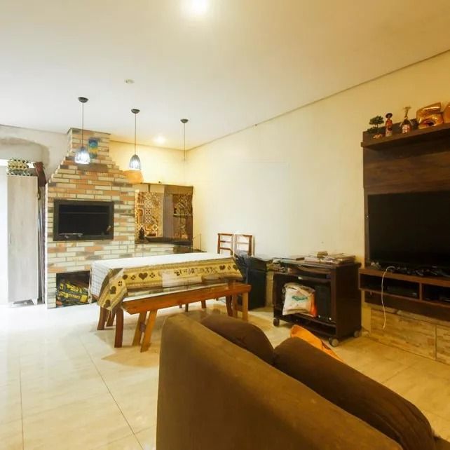 Casa à venda com 2 quartos, 120m² - Foto 3