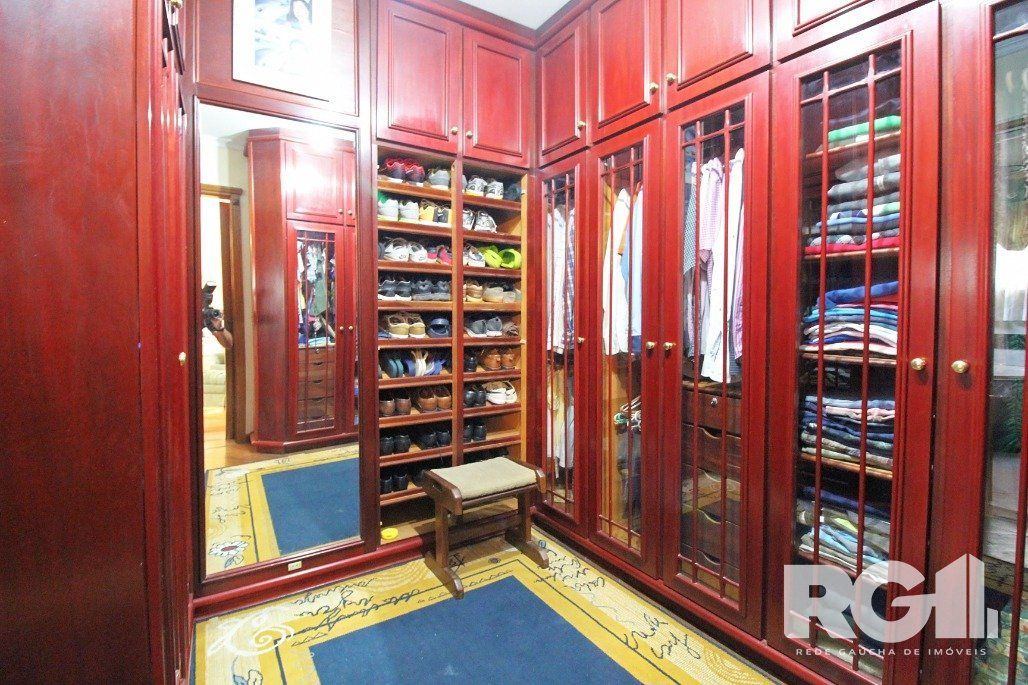 Casa à venda com 4 quartos, 381m² - Foto 16