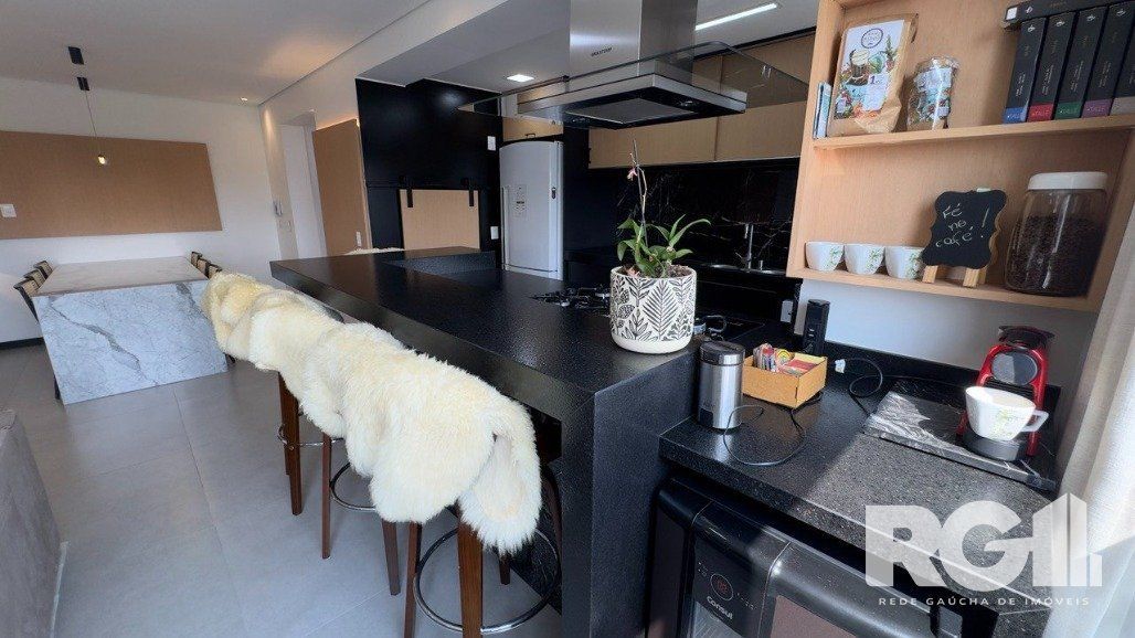 Apartamento à venda com 2 quartos, 82m² - Foto 6