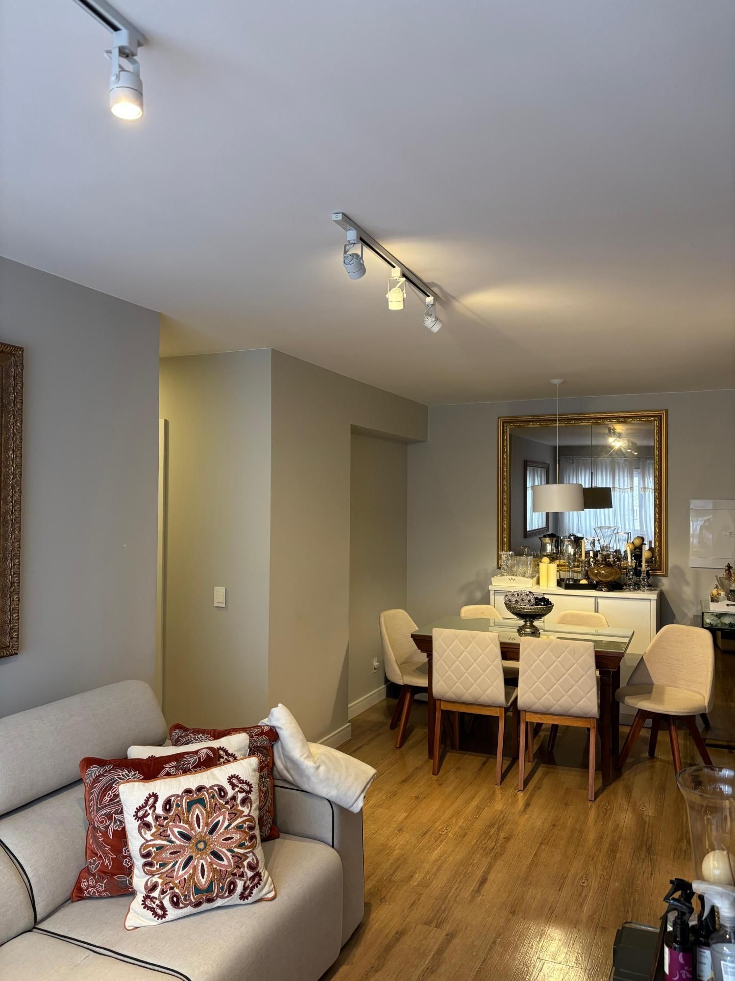 Apartamento de 3 dormitórios, andar alto vaga dupla - Jardim Lindóia — foto 2