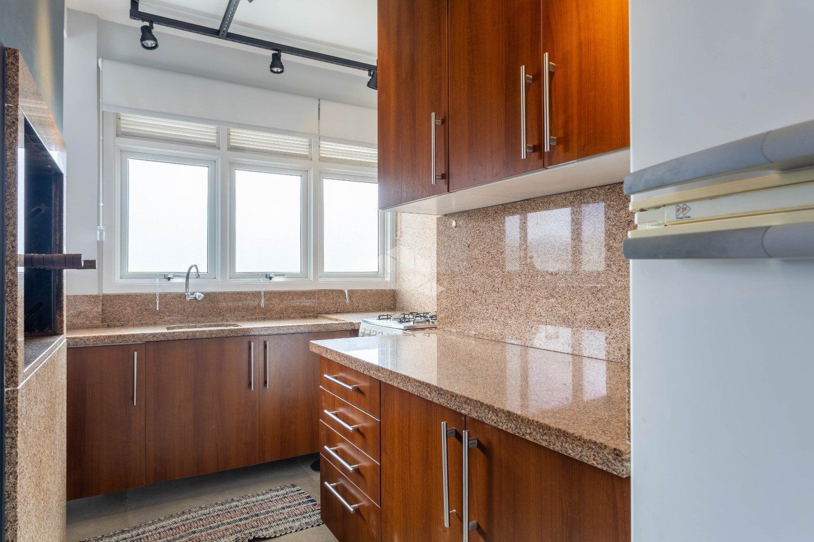 Cobertura à venda com 3 quartos, 171m² - Foto 11