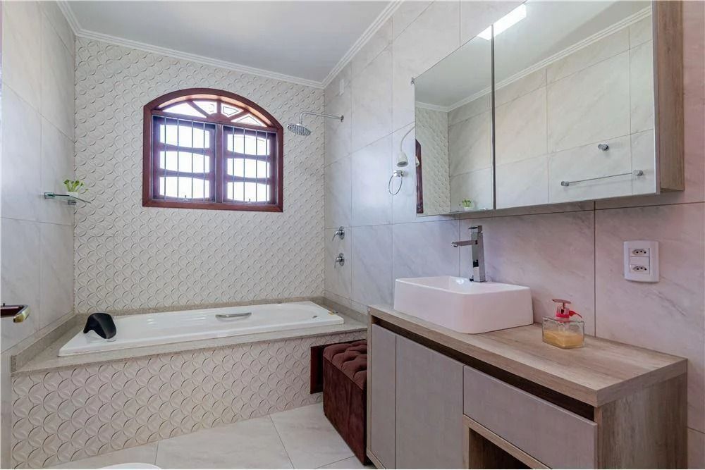 Casa, 3 quartos, 293 m² - Foto 25
