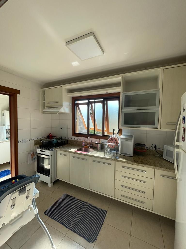 Apartamento 3 dormitórios com suíte e 2 vagas à venda na Vila Ipiranga em Porto Alegre — foto 3