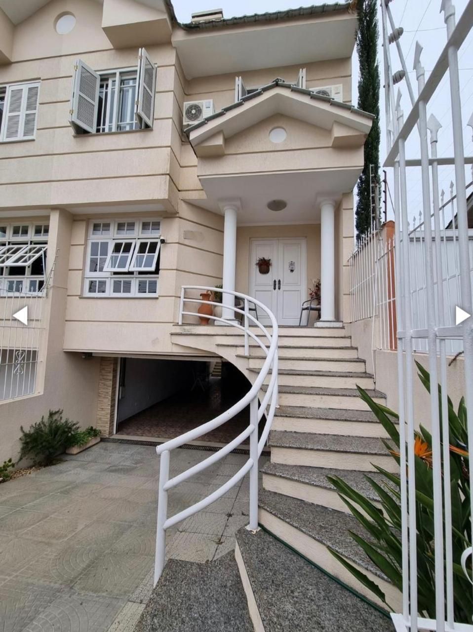 Casa, 4 quartos, à venda, 210 m², Jardim Itu - Porto Alegre — foto 2