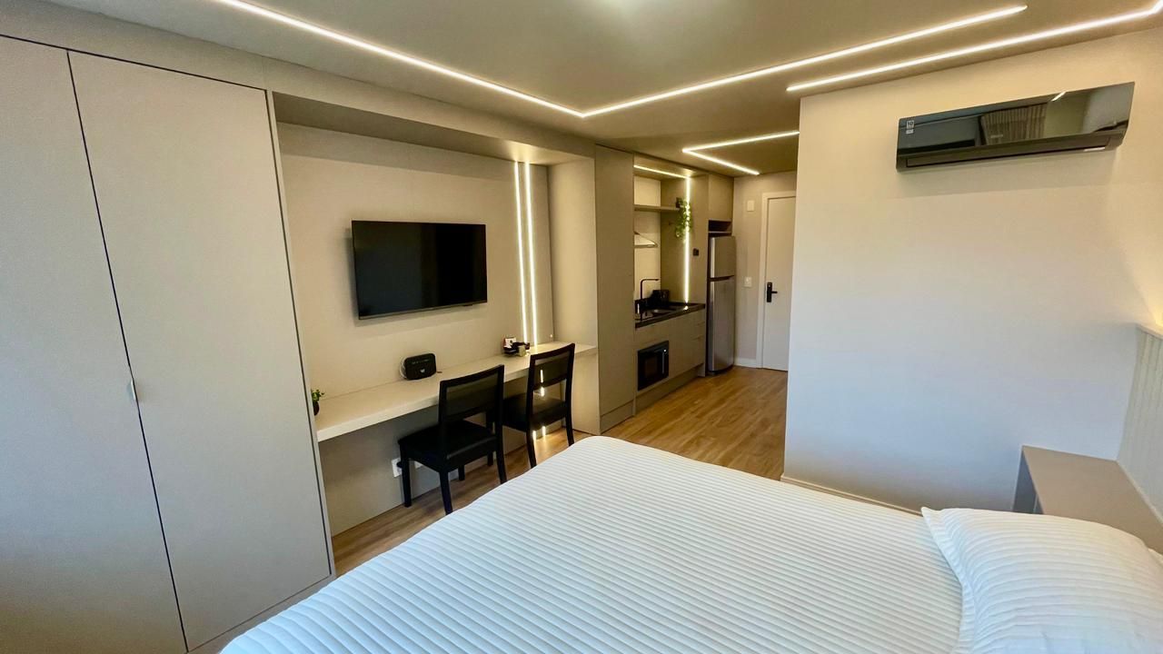 Studio mobiliado e pronto para Airbnb – Go Cidade Baixa, POA