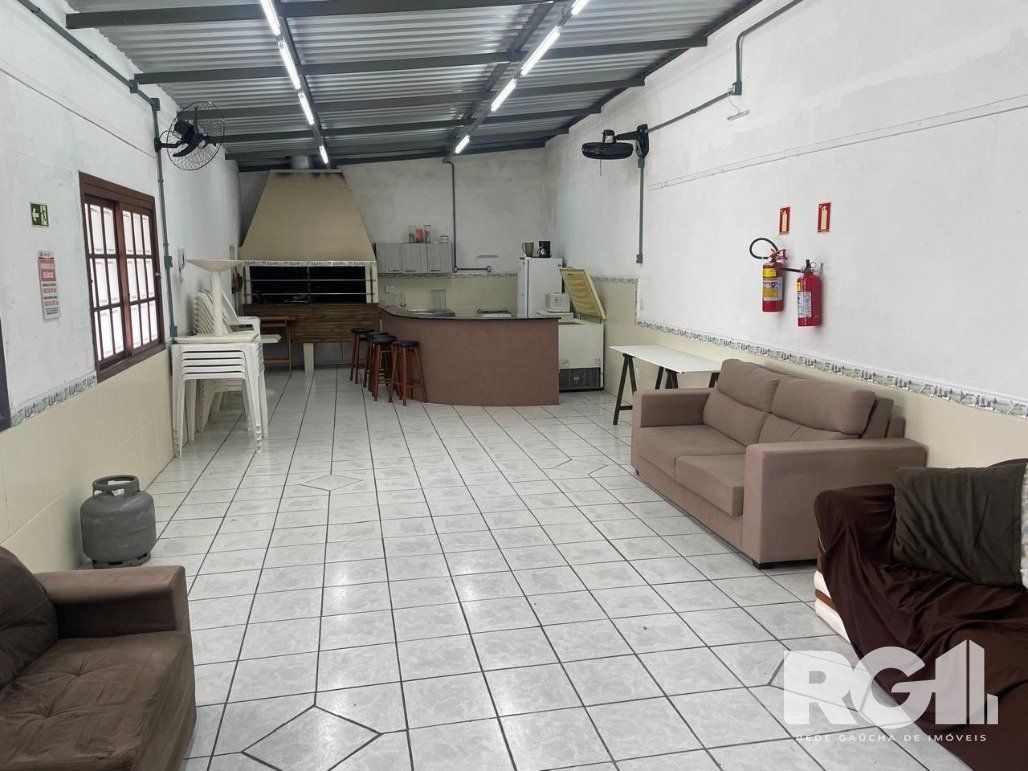 Apartamento à venda com 2 quartos, 61m² - Foto 18