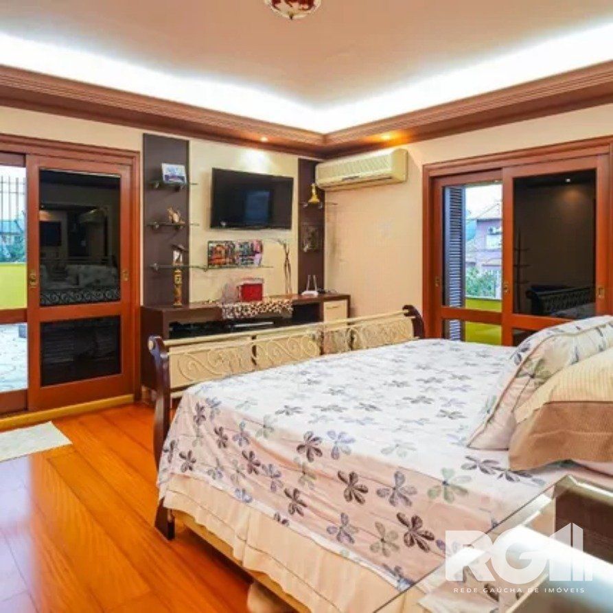 Casa à venda com 4 quartos, 530m² - Foto 30