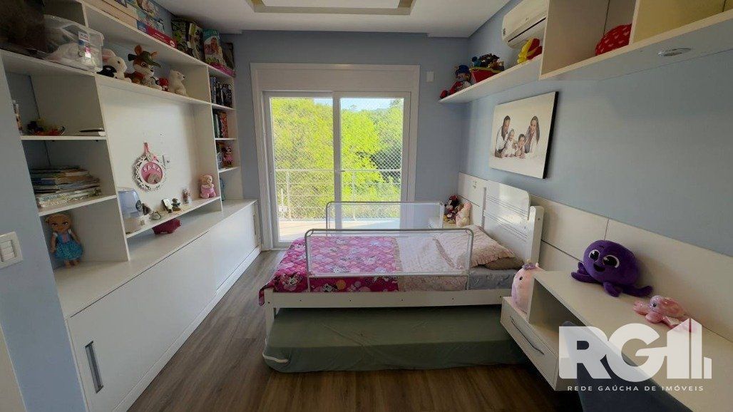 Casa de Condomínio à venda com 3 quartos, 241m² - Foto 10