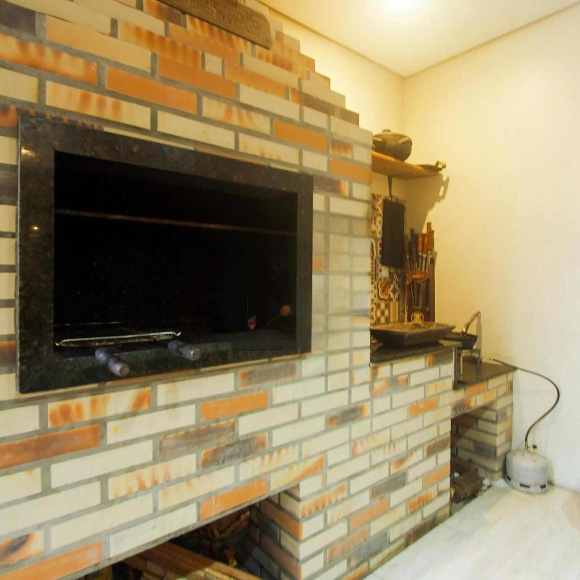 Casa à venda com 2 quartos, 120m² - Foto 30