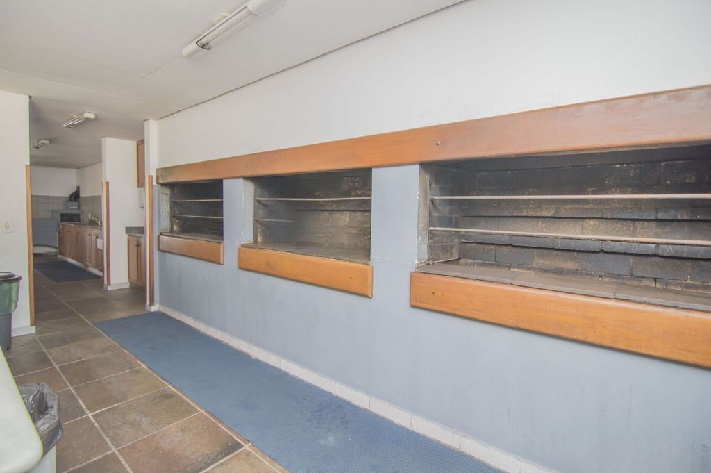 Cobertura à venda com 3 quartos, 200m² - Foto 25