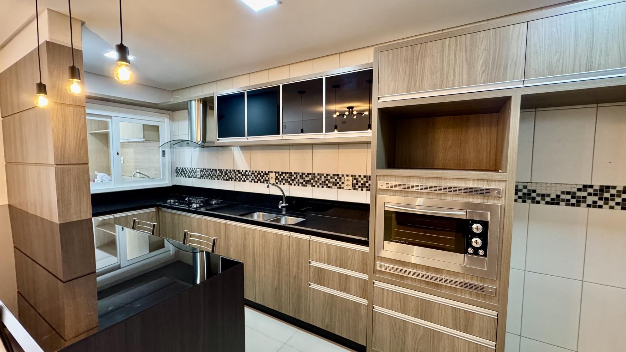 Casa com piscina, 3 suítes, desocupada, Rua Leite de Castro- Jardim Itu Sabará — foto 5